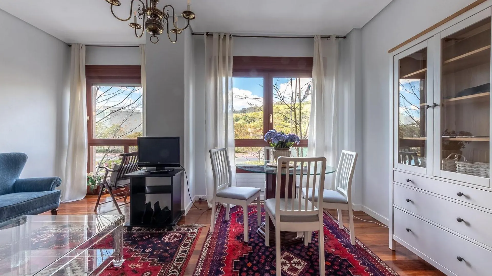 Apartment Puppy By People Rentals Bilbao