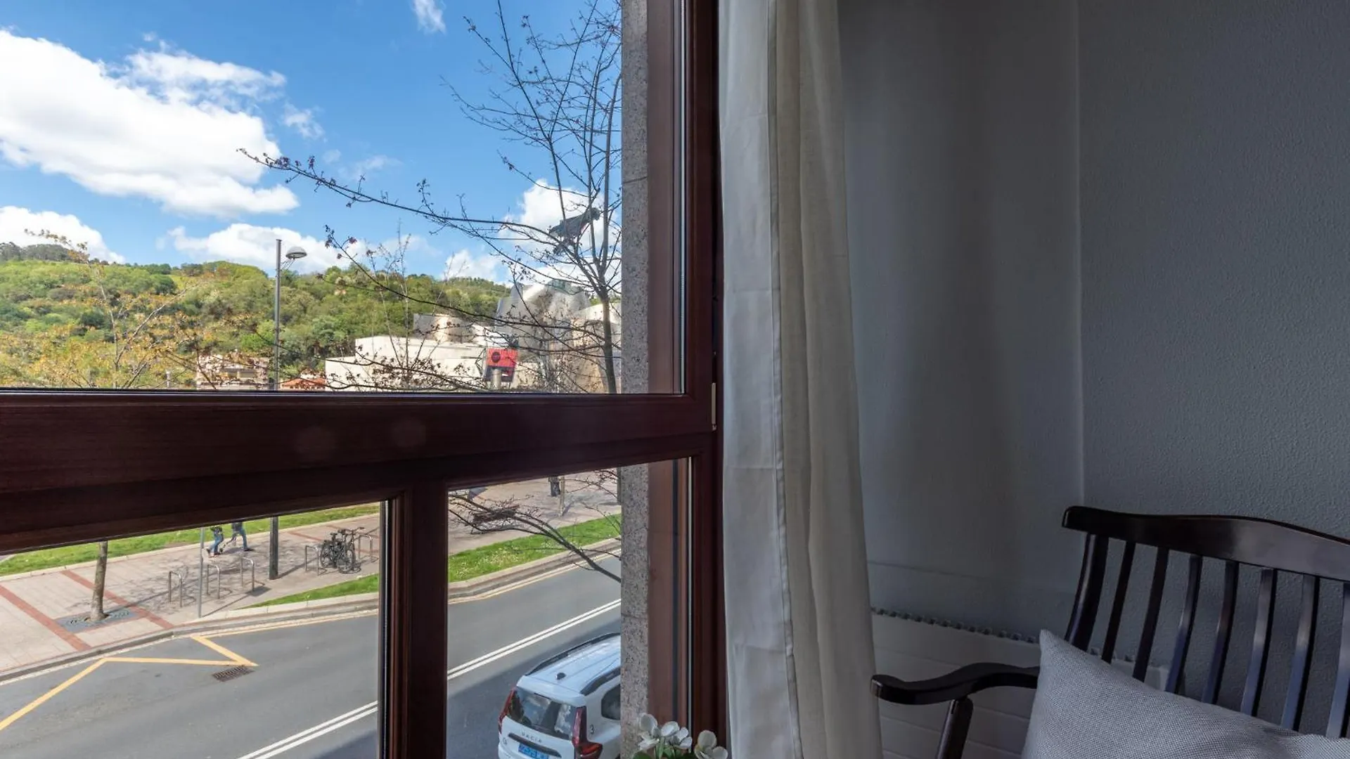 Puppy By People Rentals Bilbao Apartment